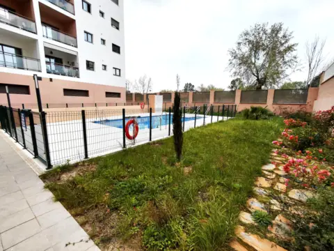 Piso en calle Macharaviaya, nº 2