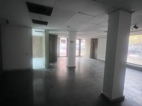 Local comercial en Carrer del General Moragues