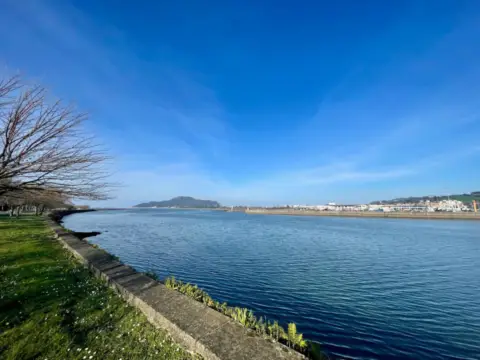 Piso en Carretera General , nº 181