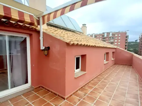 Ático en calle Torrox, 23
