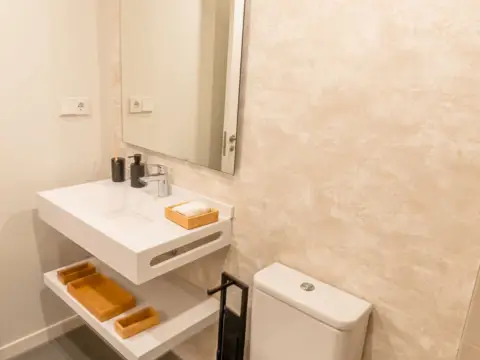 Local comercial en C. Juan Cierva, 6 - Ctra. Barcelona - Rbla Europa