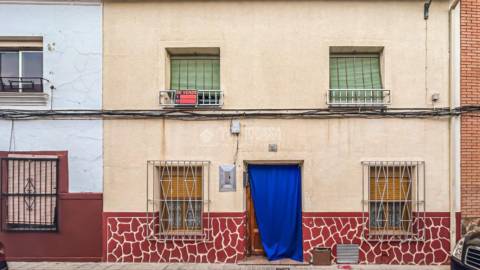 Casa pareada en Herencia