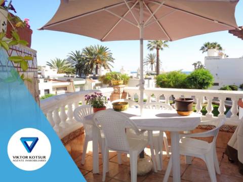 Terraced house in Aguadulce Sur