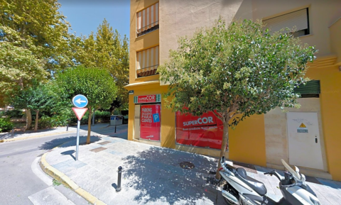 Local comercial a calle Palencia