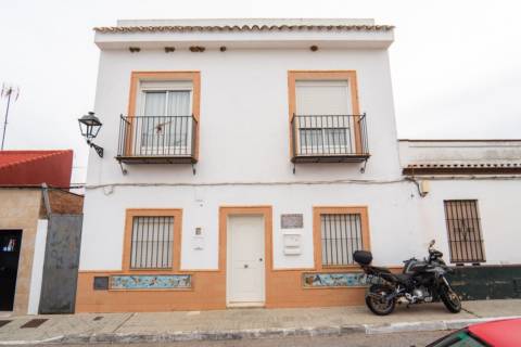 Casa adosada en calle de Cádiz