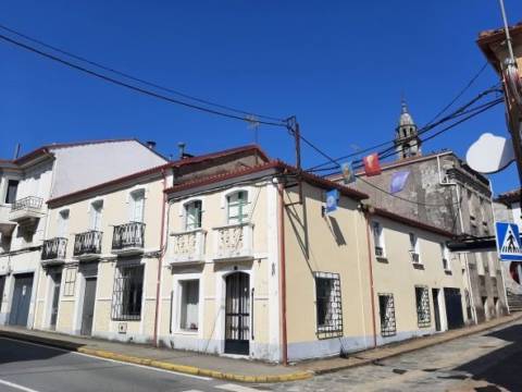 Rustic house in Rúa do Carme, 8