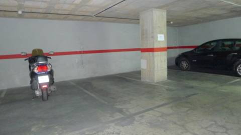 Garaje en calle de Luis Montoto