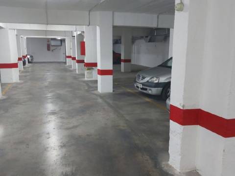 Garatge a Centro - Arabial