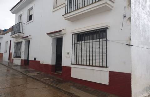 Casa adosada en calle de Jesús Conde Delgado