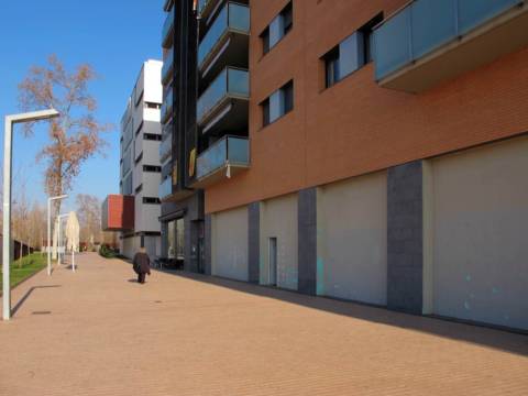 Commercial space in Avinguda del President Josep Tarradellas i Joan