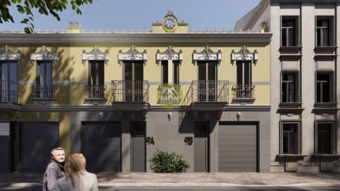 Casa adossada a calle de Agustina de Aragón