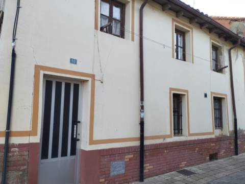 Casa rústica en Plaza de Santa Eugenia, 10
