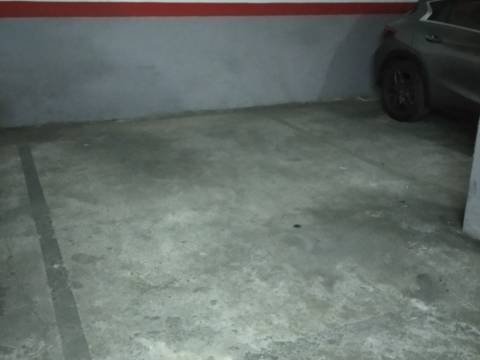 Garatge a Carrer d'Emili Roca, 43