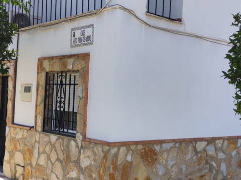 Casa pareada en calle de Santo Tomás de Aquino, 2