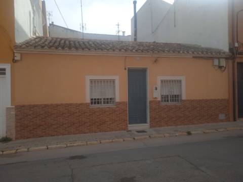 Casa en calle de la Cañada