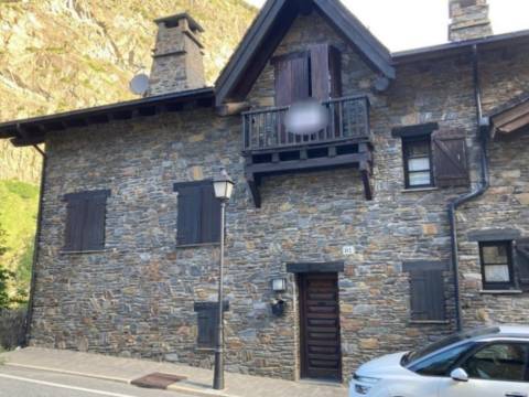 Casa adosada en Carretera Prats