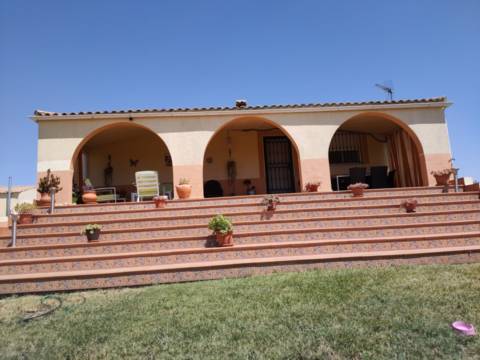 Ländliches Anwesen in Pasaje Ochavo del Cabildo