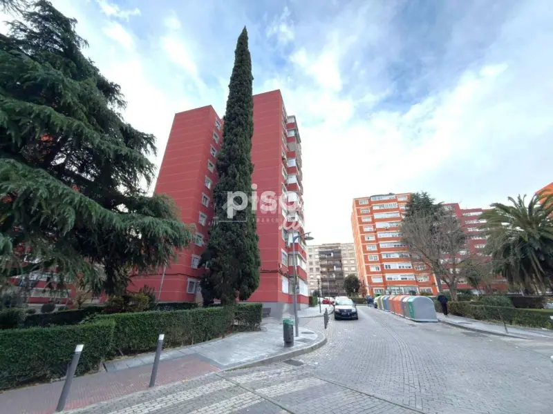 Piso 3 hab en Alcorcón — 1050 €/mes
