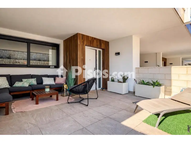 Casa pareada en Carrer de Canarias