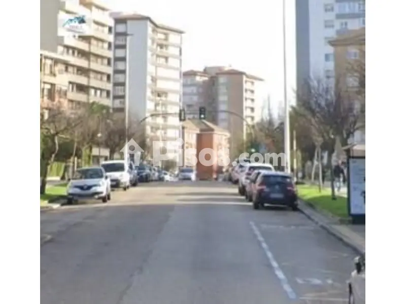 Piso en Avenida del Cardenal Herrera Oria
