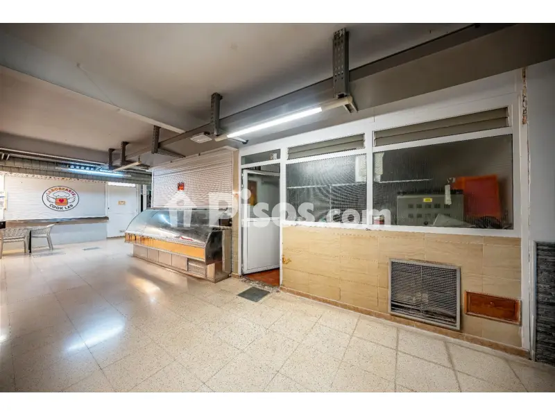 Local comercial en Avenida del Padre Esplá
