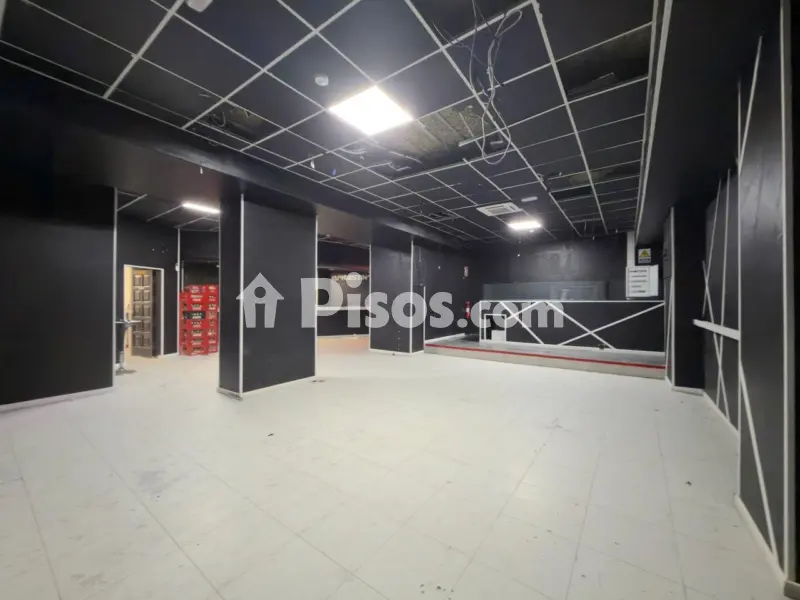 Local comercial en Avenida de La Salle