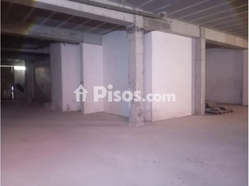 Local comercial en calle de Bolivia, 26