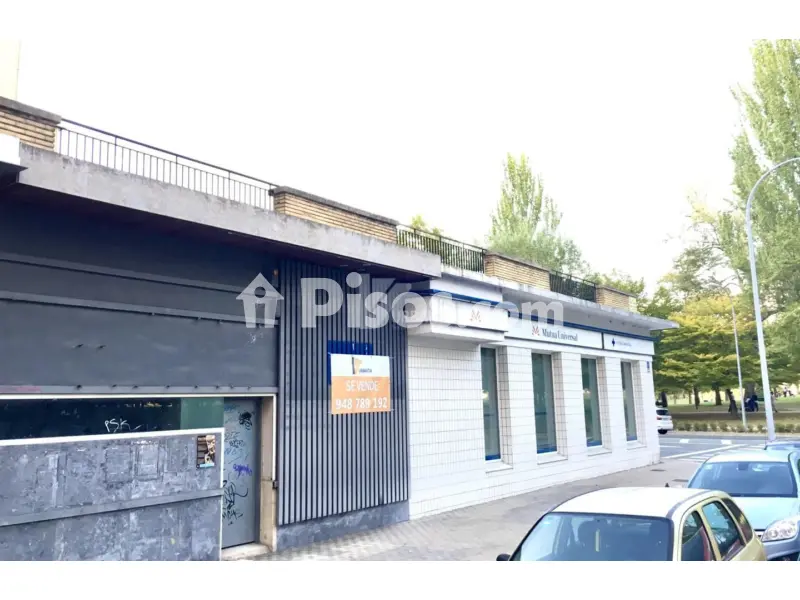 Local comercial en calle de la Fuente del Hierro