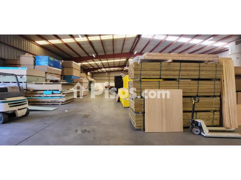 Nave en Estepona — Pisos.com