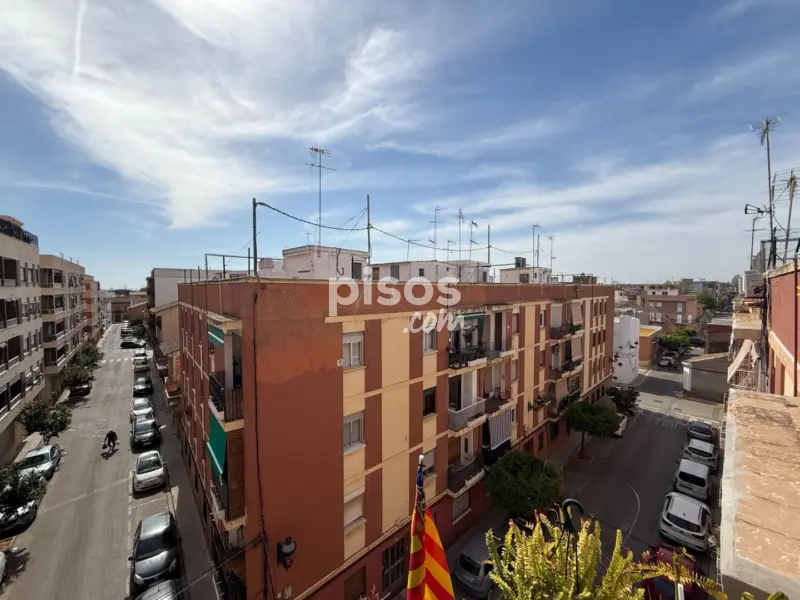 Piso en calle Comandant Marti, Del, nº 7