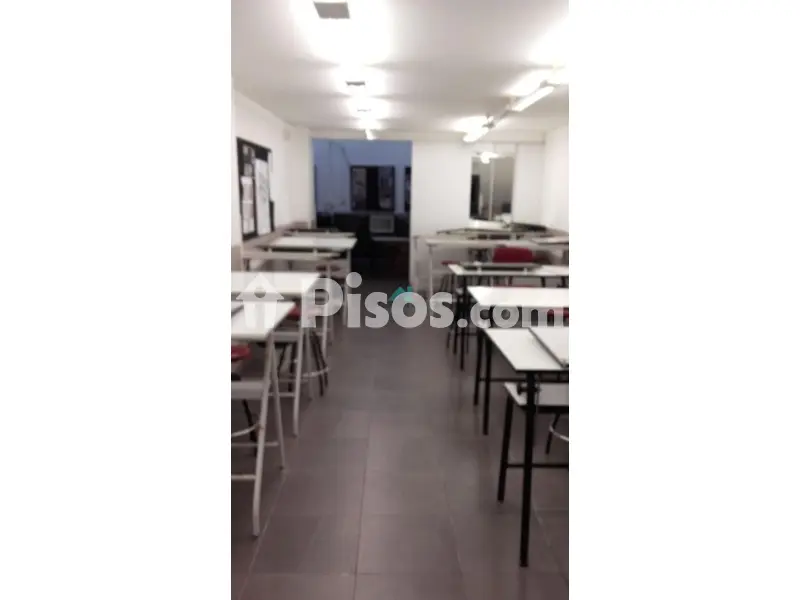 Local comercial en General-Davila