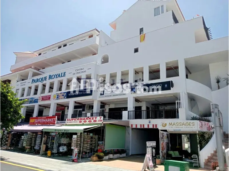 Local comercial en Avenida Ernesto Sarti, 10