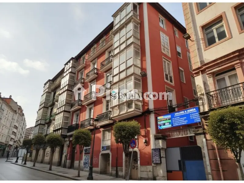 Piso en calle del Cardenal Cisneros, 6