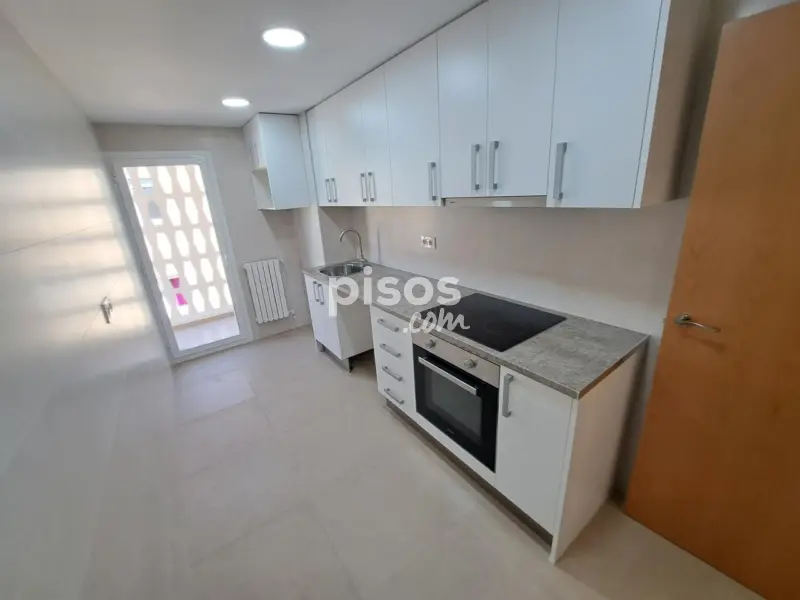 Piso en Paseo de Echegaray y Caballero, 2