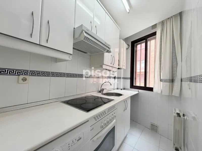 Apartamento en calle de Porfirio, 8