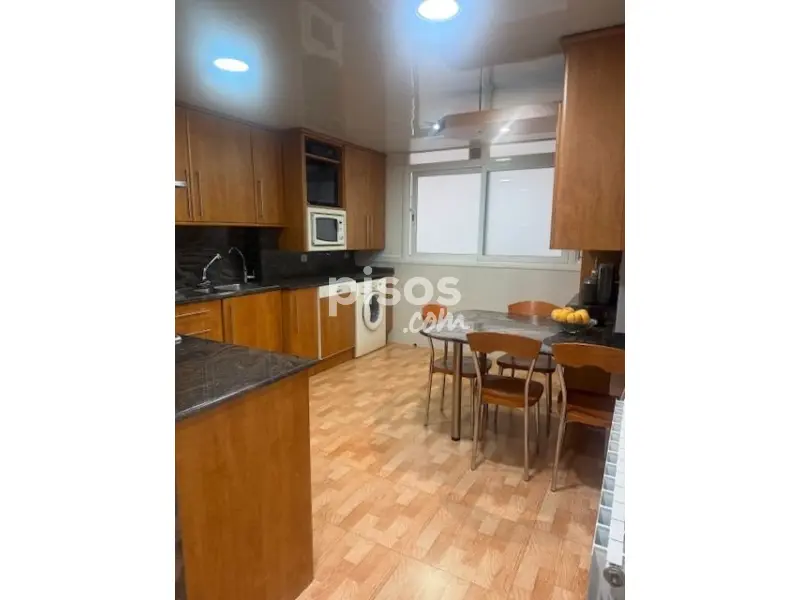 Piso en Plaça d'Enric Morera