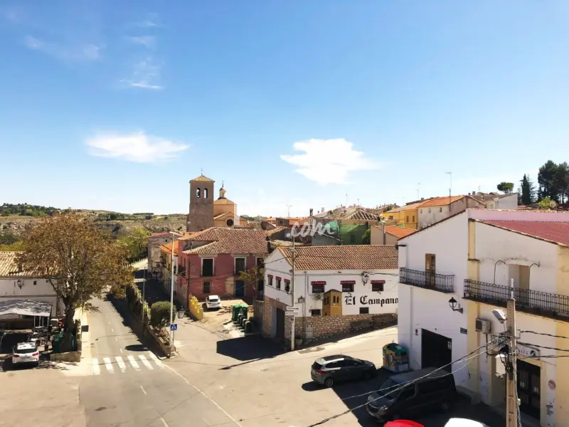 Casa en venta en Calle Mayor en Brea de Tajo por 56,000