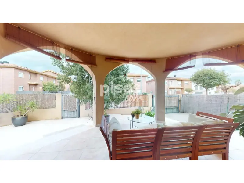 Casa pareada en venta en Carrer de la Roca, 7