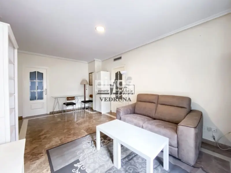 Piso en calle de la Paz