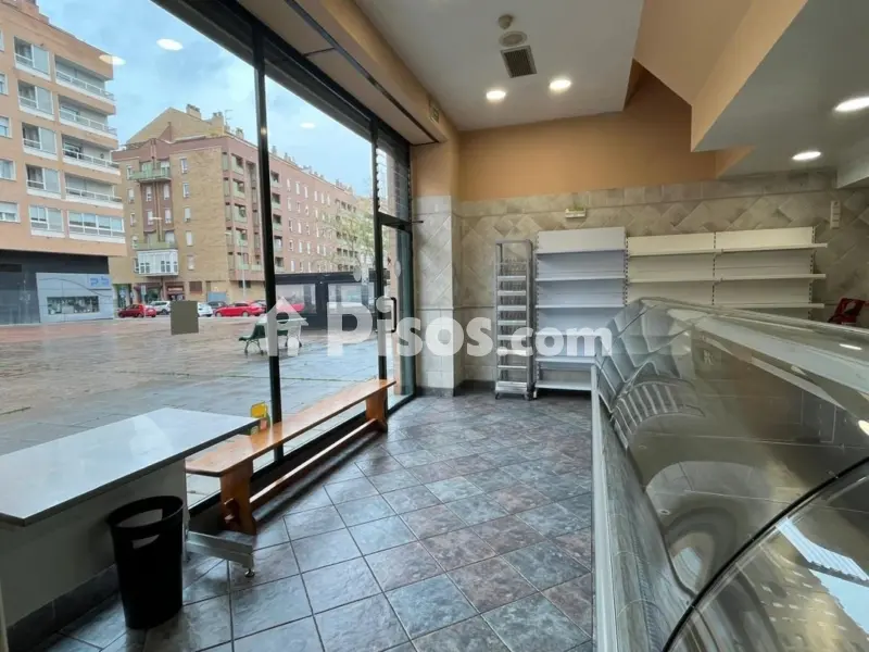 Local comercial en Ermitagaña-Mendebaldea-Etxabakoitz
