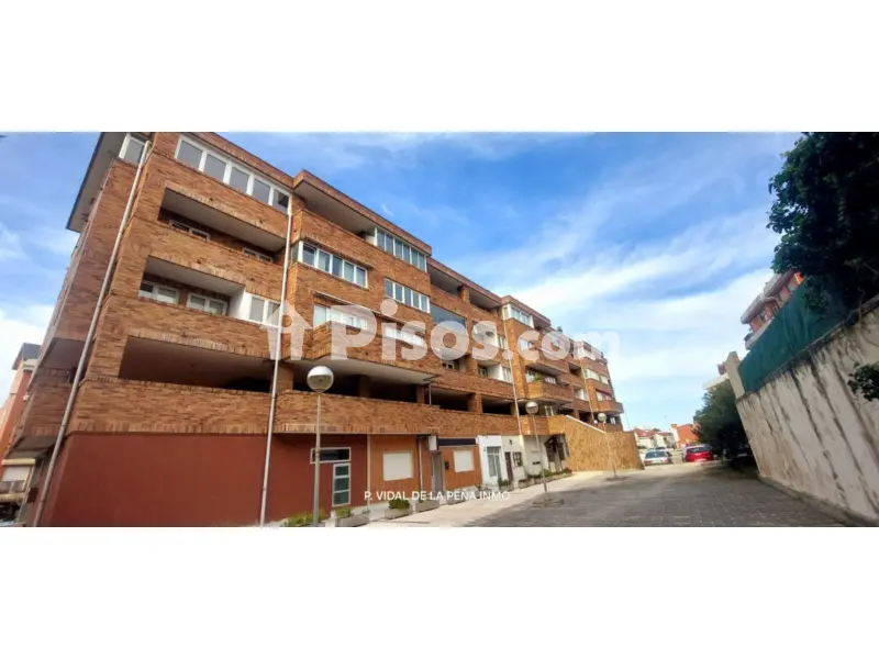 Garaje en Valdenoja