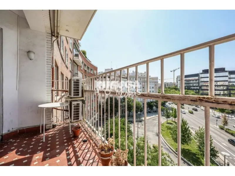 Piso en calle de López de Hoyos