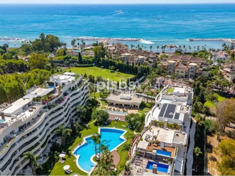 Apartamento en Nueva Andalucía Playa