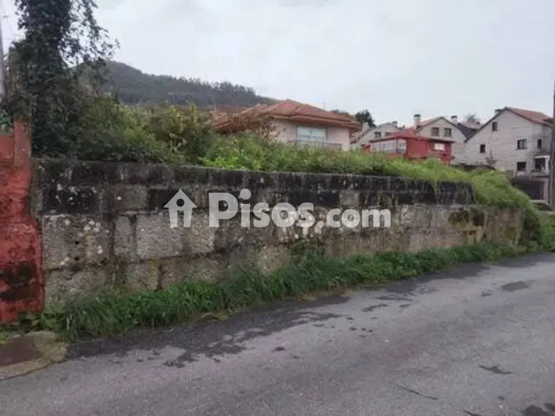 Terreno en calle Arnela