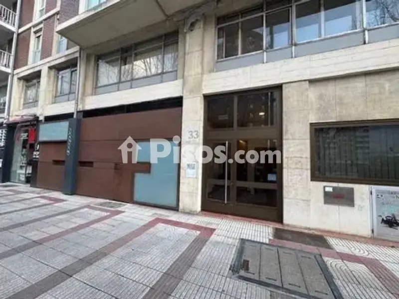 Piso en Avenida de Pío XII