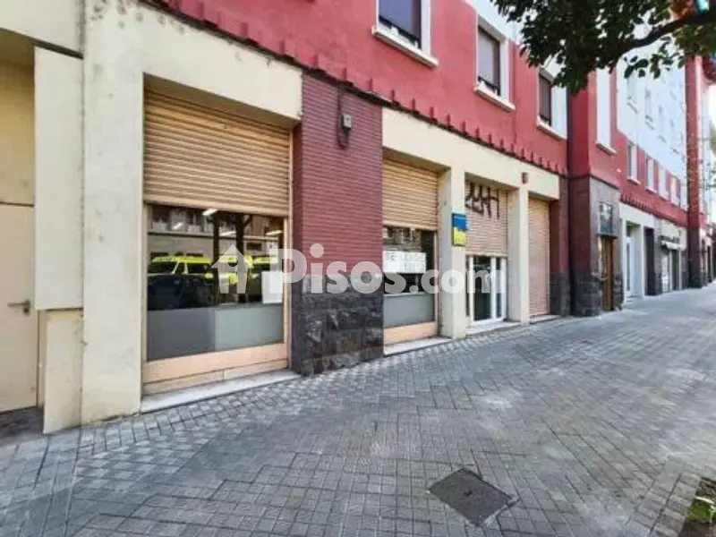 Local comercial en calle del Monasterio de Irache