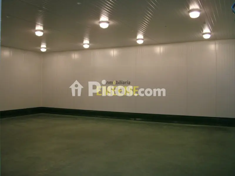 Nave en Ronda — Pisos.com