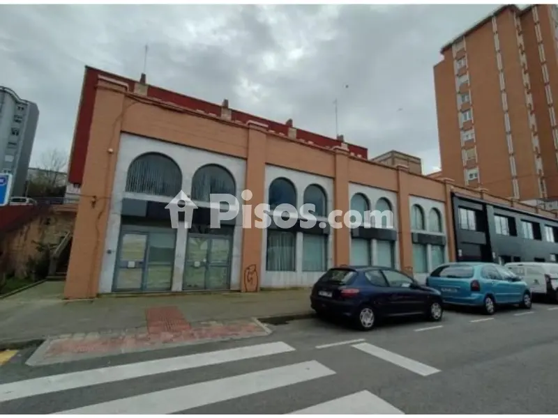 Local comercial en Travesía de Castros