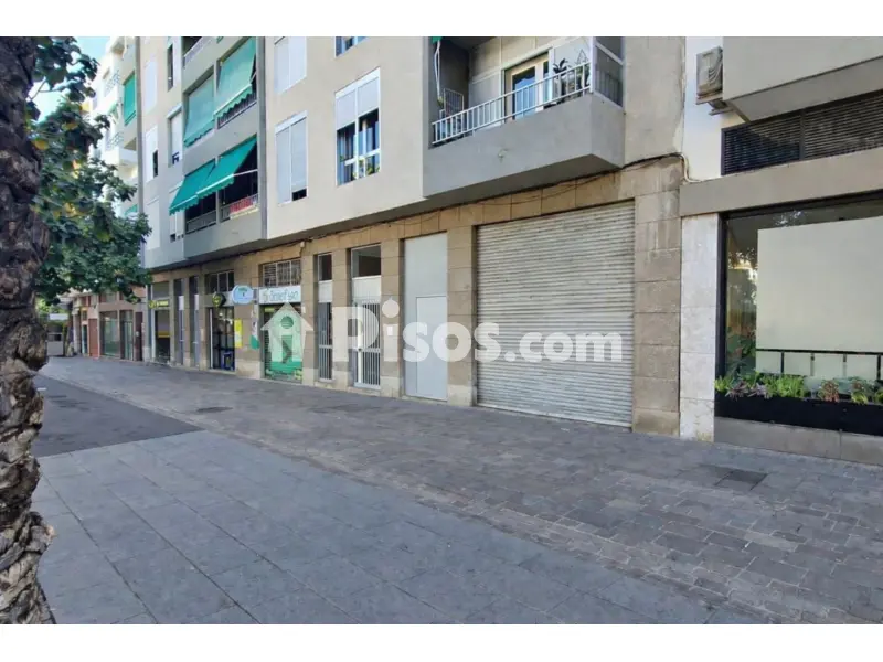 Local comercial en calle de Fernández Navarro, 17