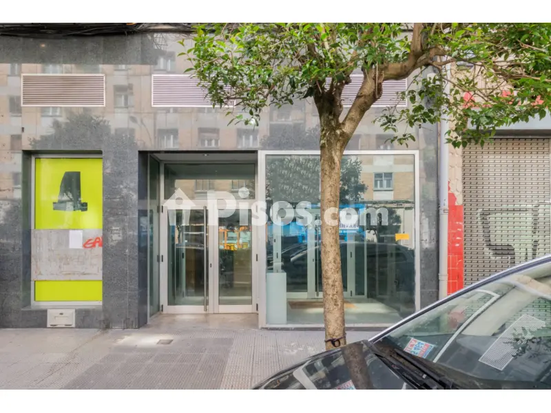 Local comercial en Kale Nagusia, 14